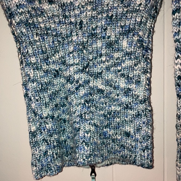 Guess speckled shimmer blue hooded zip up sweater - Picture 4 of 6